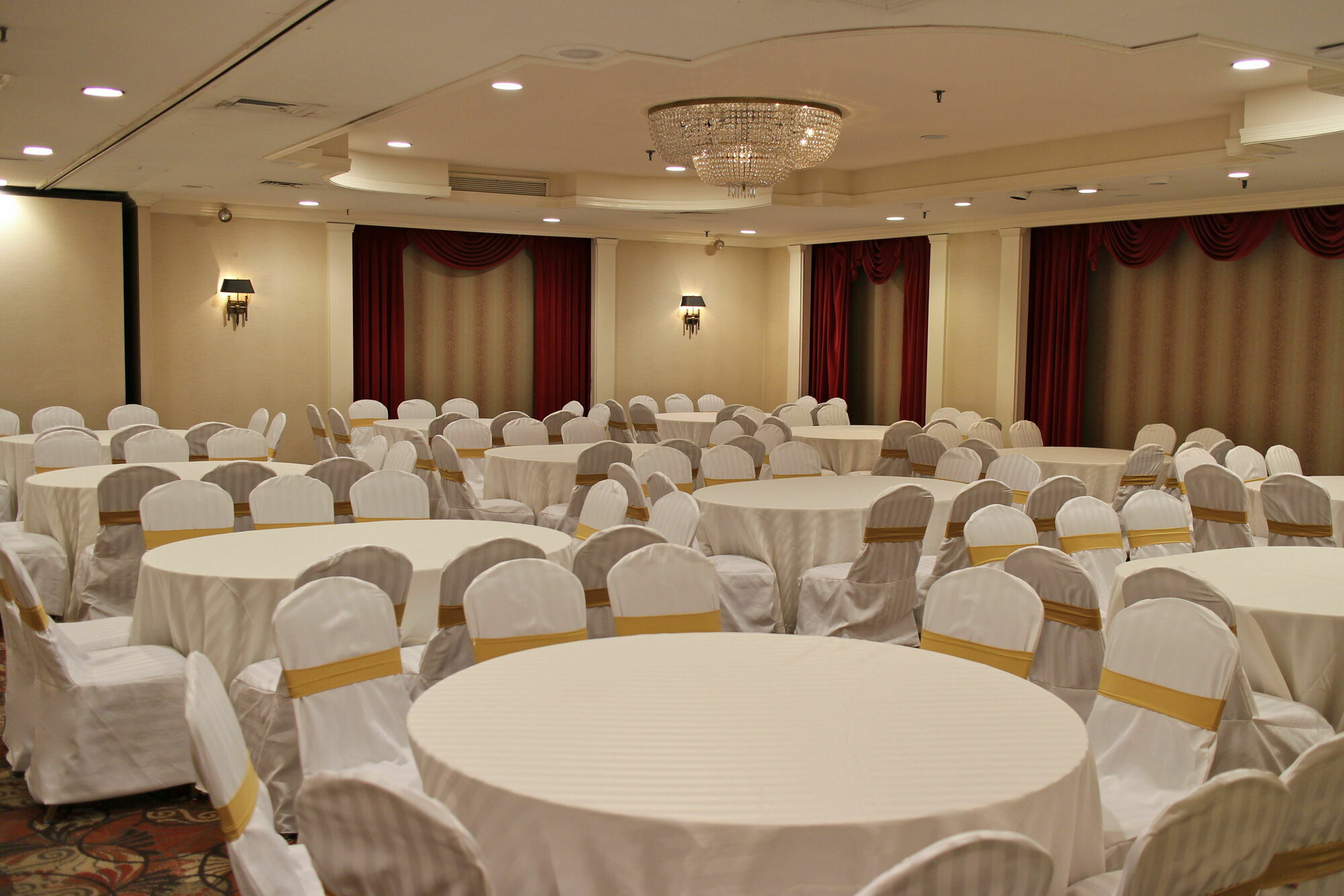 ניו יורק Adria Hotel And Conference Center מראה חיצוני תמונה